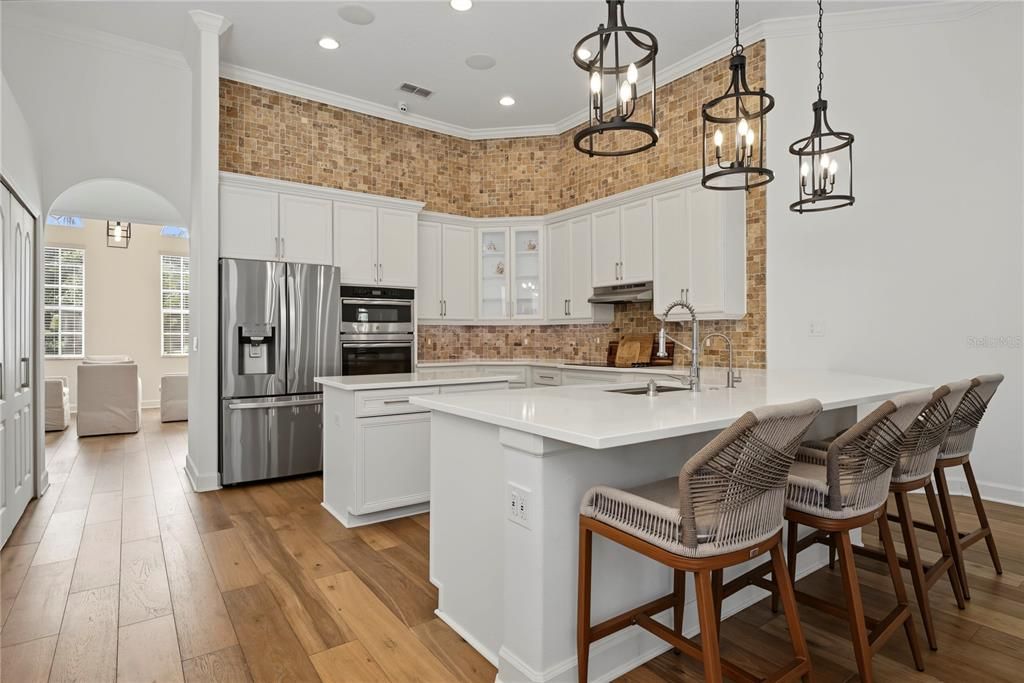 For Sale: $1,100,000 (5 beds, 3 baths, 3894 Square Feet)