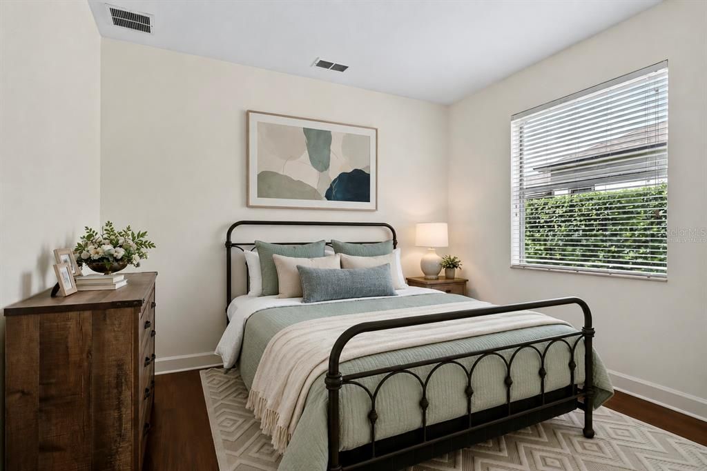 For Sale: $1,100,000 (5 beds, 3 baths, 3894 Square Feet)