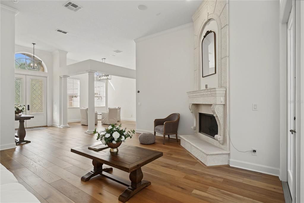 For Sale: $1,100,000 (5 beds, 3 baths, 3894 Square Feet)
