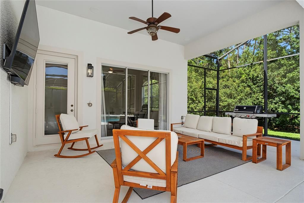 For Sale: $1,100,000 (5 beds, 3 baths, 3894 Square Feet)