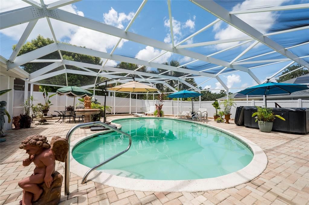 For Sale: $950,000 (4 beds, 3 baths, 2757 Square Feet)