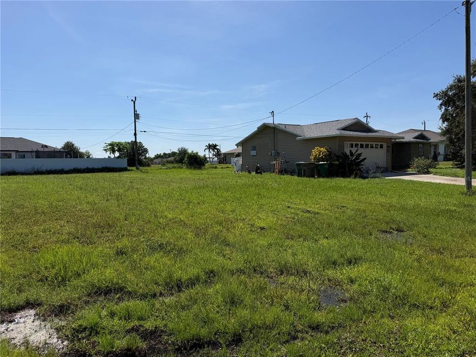 合同活跃: $45,000 (0.23 acres)
