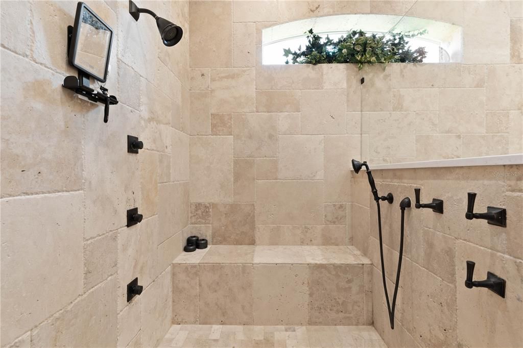 For Sale: $1,499,000 (4 beds, 4 baths, 3829 Square Feet)