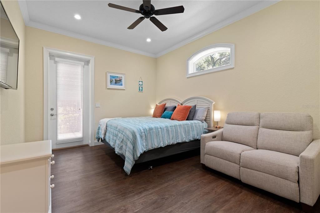 For Sale: $1,499,000 (4 beds, 4 baths, 3829 Square Feet)
