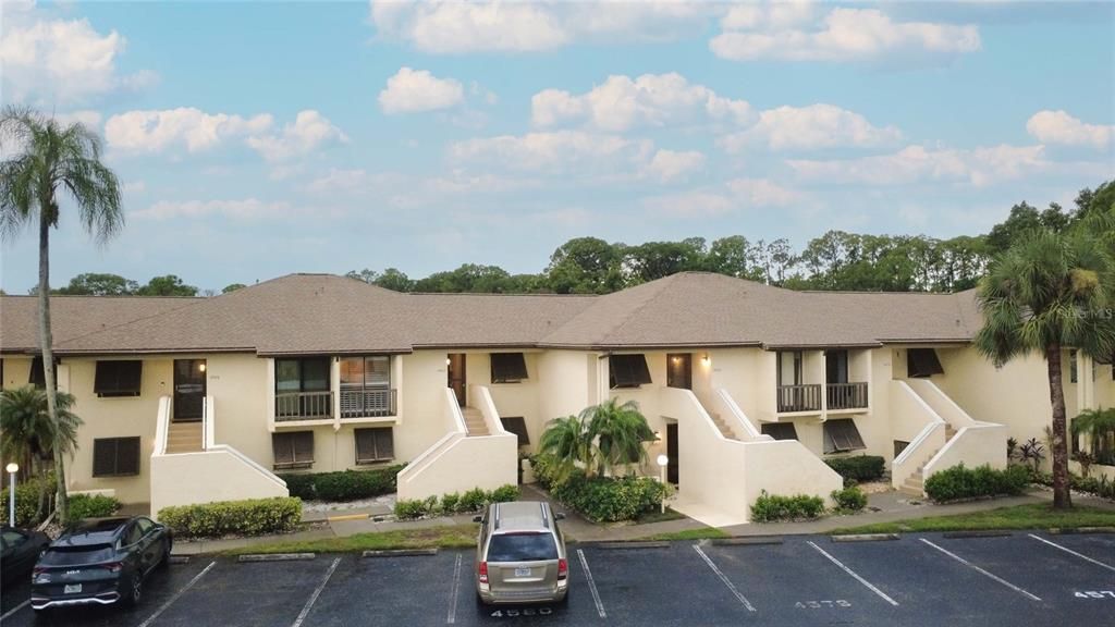 For Rent: $2,000 (2 beds, 2 baths, 1108 Square Feet)