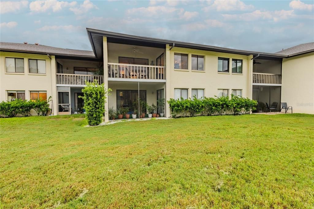 For Rent: $2,000 (2 beds, 2 baths, 1108 Square Feet)
