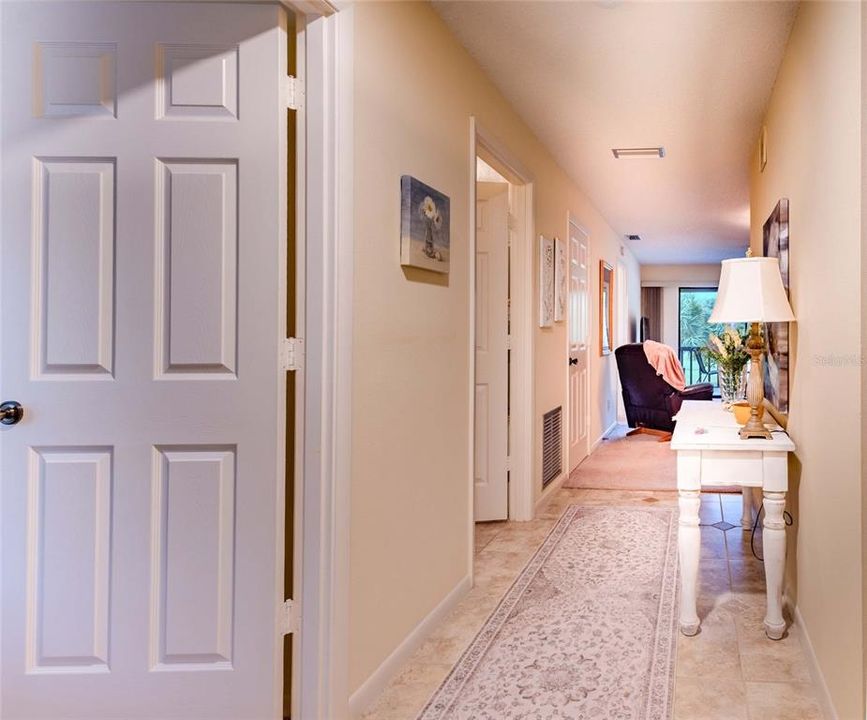 For Rent: $2,000 (2 beds, 2 baths, 1108 Square Feet)