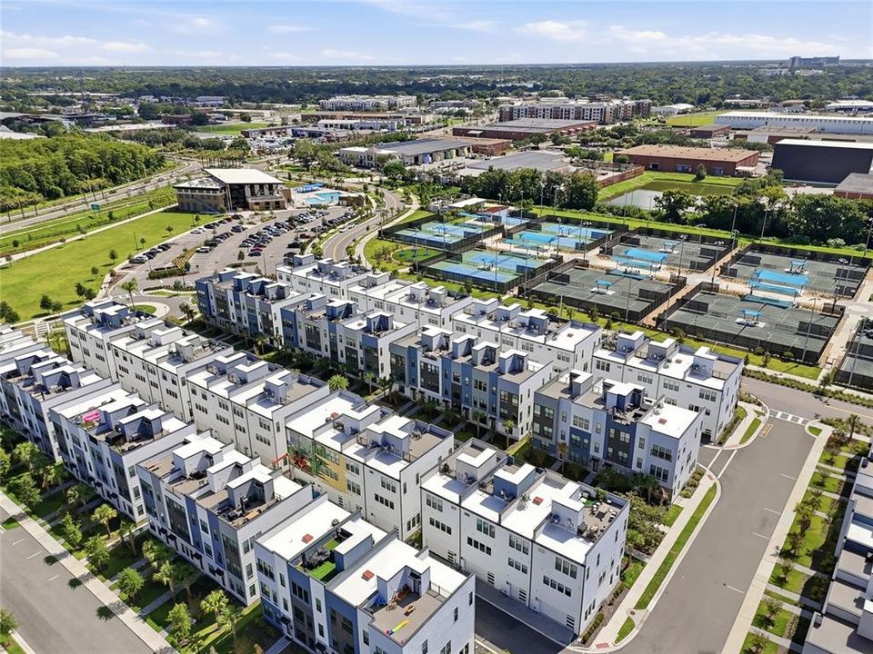 На продажу: $510,000 (2 спален, 2 ванн, 1449 Квадратных фут)