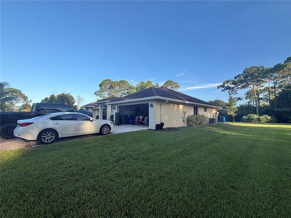 For Sale: $639,900 (3 beds, 2 baths, 2286 Square Feet)