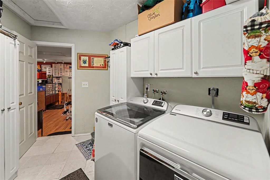 For Sale: $699,000 (4 beds, 3 baths, 2795 Square Feet)