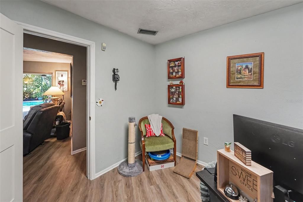 For Sale: $699,000 (4 beds, 3 baths, 2795 Square Feet)