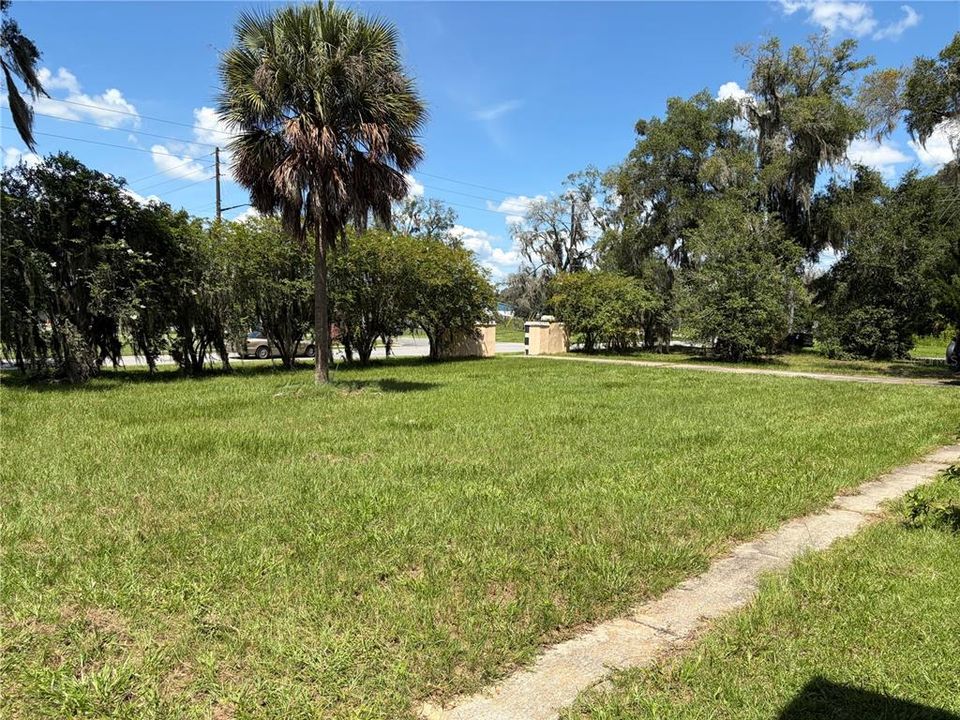 For Sale: $389,000 (4 beds, 3 baths, 3414 Square Feet)