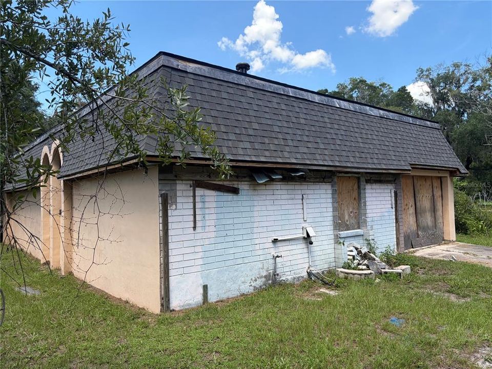 For Sale: $389,000 (4 beds, 3 baths, 3414 Square Feet)