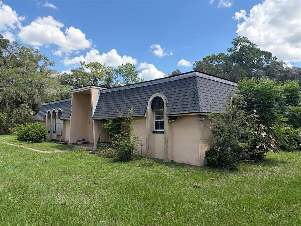 For Sale: $389,000 (4 beds, 3 baths, 3414 Square Feet)