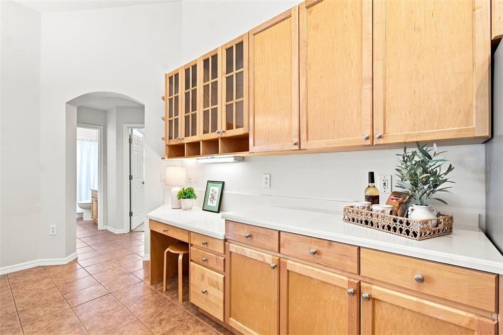 For Sale: $560,000 (4 beds, 3 baths, 2747 Square Feet)