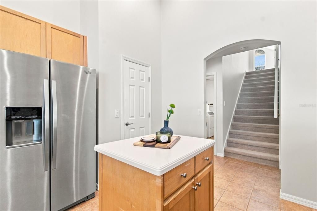 For Sale: $560,000 (4 beds, 3 baths, 2747 Square Feet)