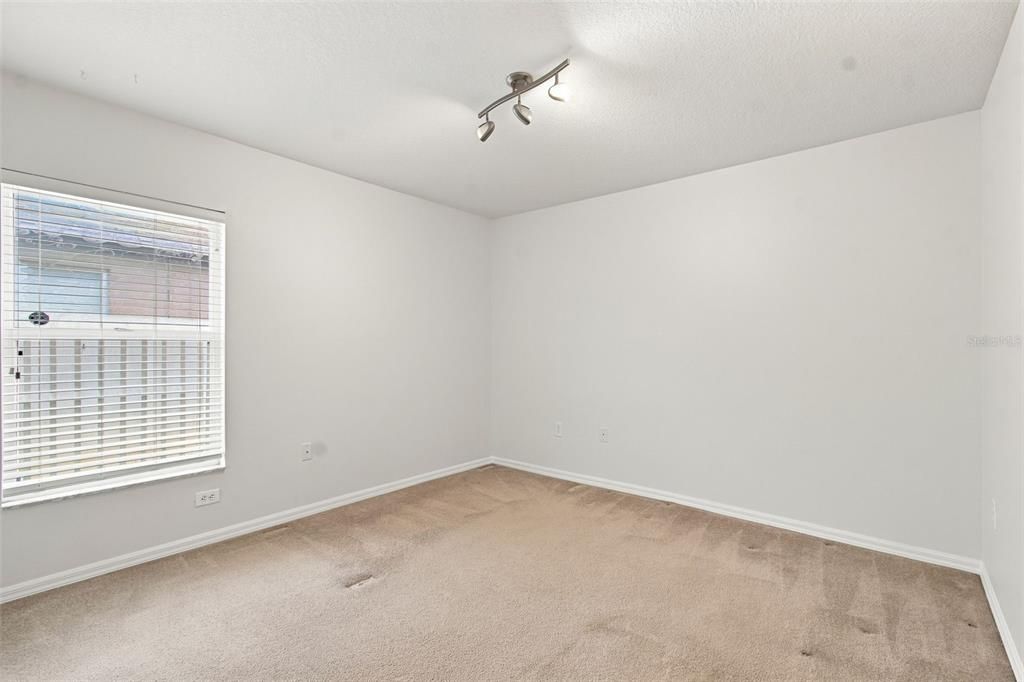 For Sale: $560,000 (4 beds, 3 baths, 2747 Square Feet)