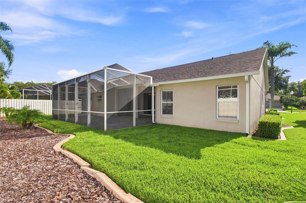 For Sale: $560,000 (4 beds, 3 baths, 2747 Square Feet)