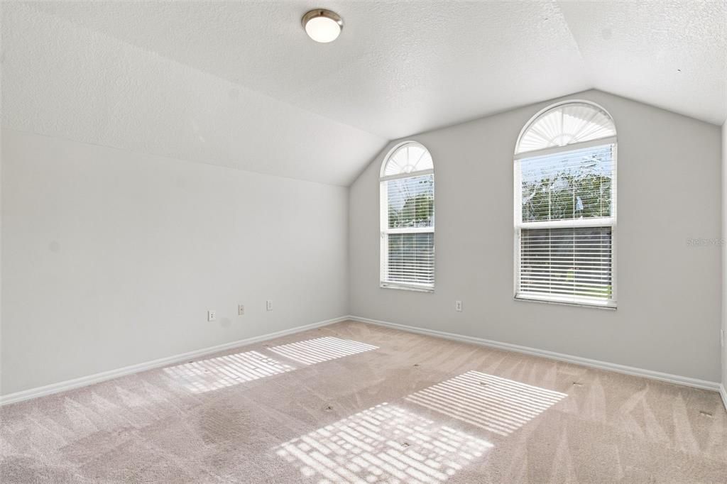For Sale: $560,000 (4 beds, 3 baths, 2747 Square Feet)