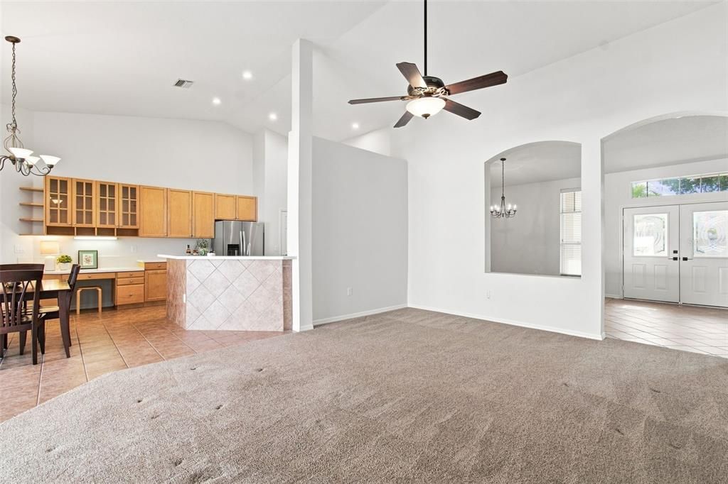 For Sale: $560,000 (4 beds, 3 baths, 2747 Square Feet)