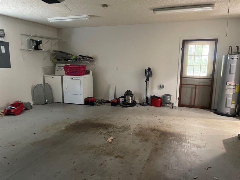 For Sale: $245,000 (2 beds, 2 baths, 1108 Square Feet)