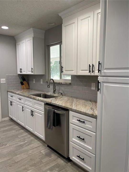For Sale: $245,000 (2 beds, 2 baths, 1108 Square Feet)