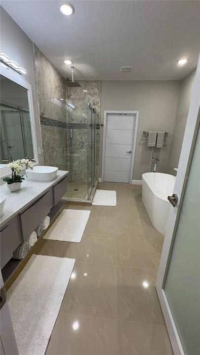 En Venta: $419,999 (4 camas, 2 baños, 2366 Pies cuadrados)