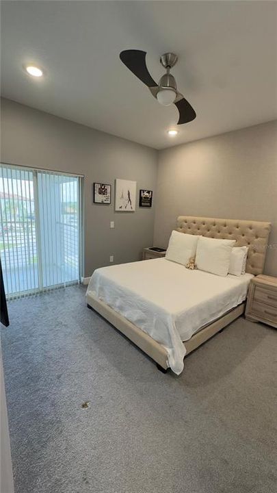 En Venta: $419,999 (4 camas, 2 baños, 2366 Pies cuadrados)