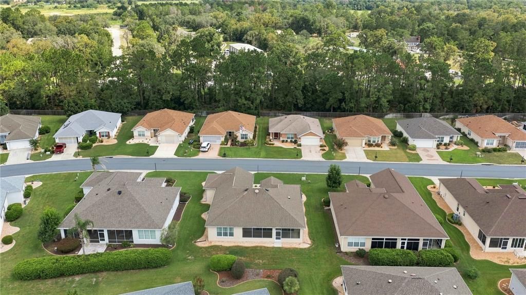 For Sale: $369,500 (2 beds, 2 baths, 1958 Square Feet)