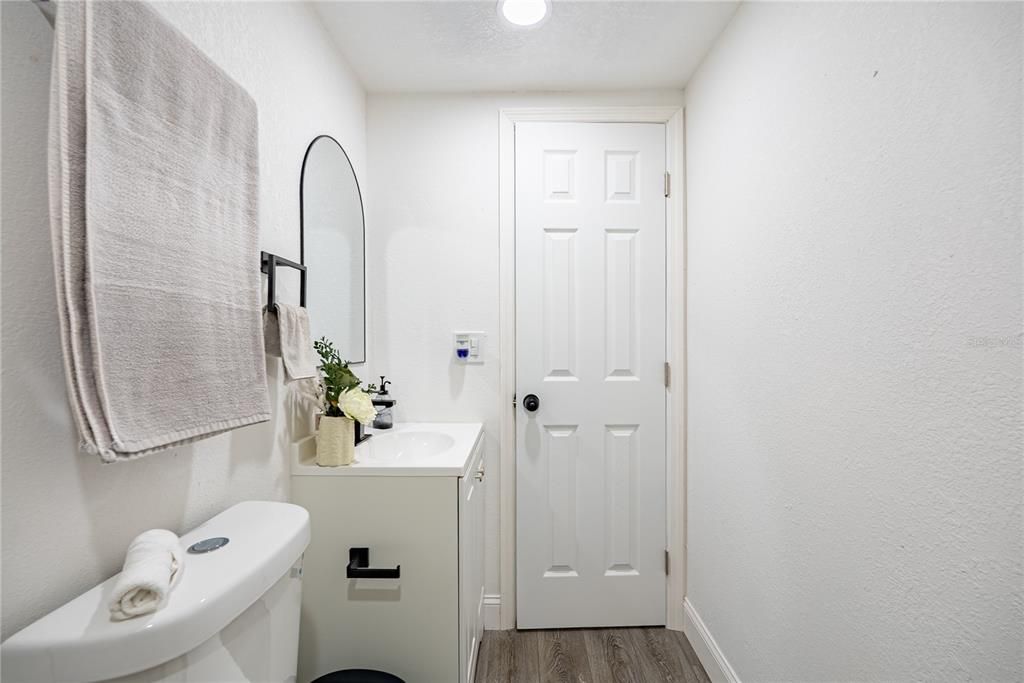 En Venta: $250,000 (3 camas, 2 baños, 1104 Pies cuadrados)