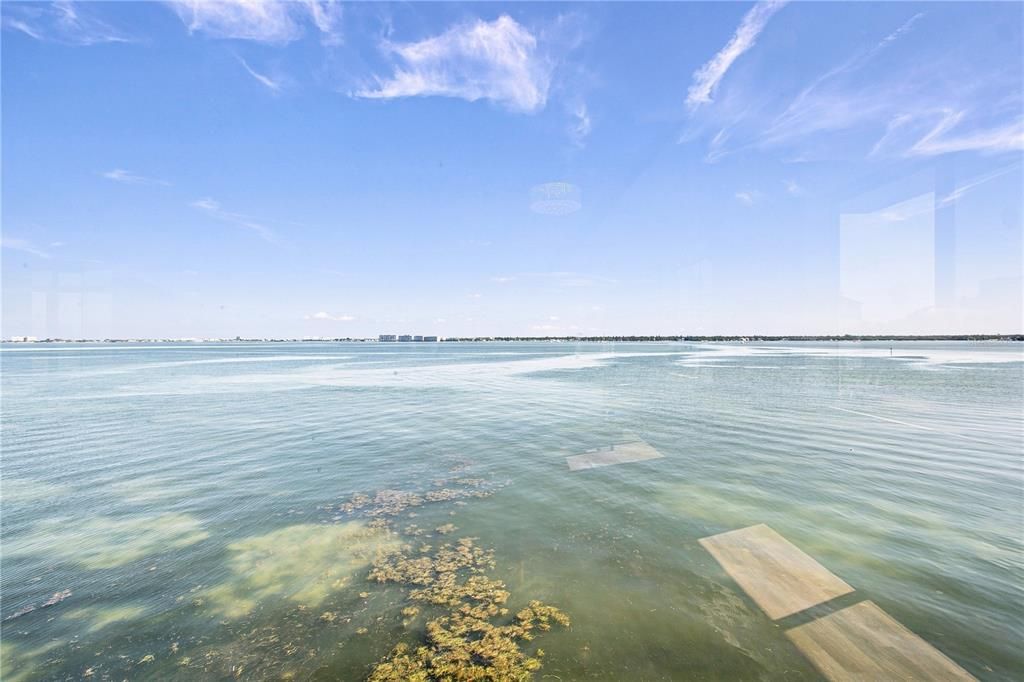 En Venta: $499,999 (2 camas, 2 baños, 1325 Pies cuadrados)