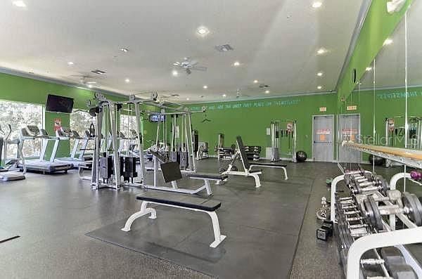For Rent: $1,549 (1 beds, 1 baths, 598 Square Feet)