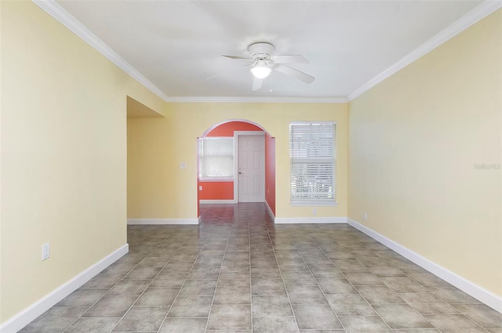 En Venta: $494,000 (2 camas, 1 baños, 950 Pies cuadrados)
