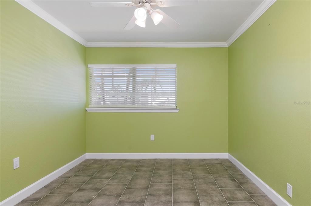 En Venta: $494,000 (2 camas, 1 baños, 950 Pies cuadrados)