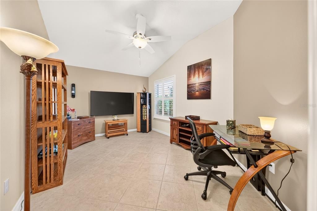En Venta: $469,000 (3 camas, 2 baños, 1602 Pies cuadrados)