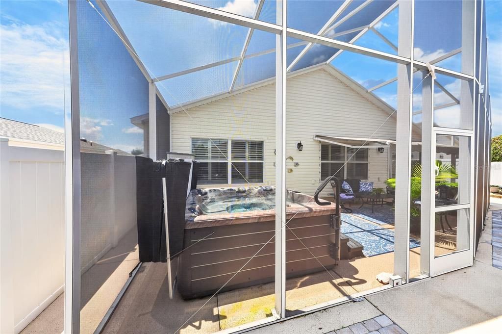En Venta: $469,000 (3 camas, 2 baños, 1602 Pies cuadrados)