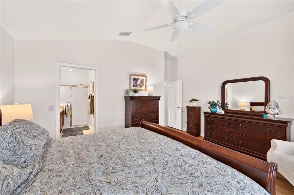 En Venta: $469,000 (3 camas, 2 baños, 1602 Pies cuadrados)