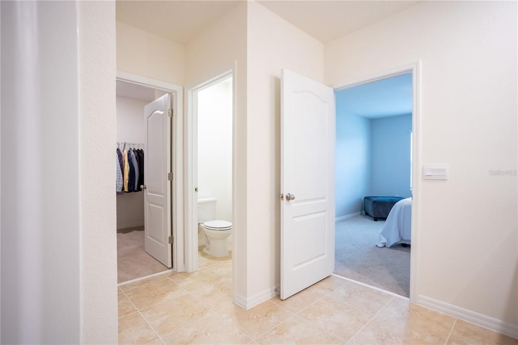 En Venta: $399,990 (4 camas, 2 baños, 1828 Pies cuadrados)