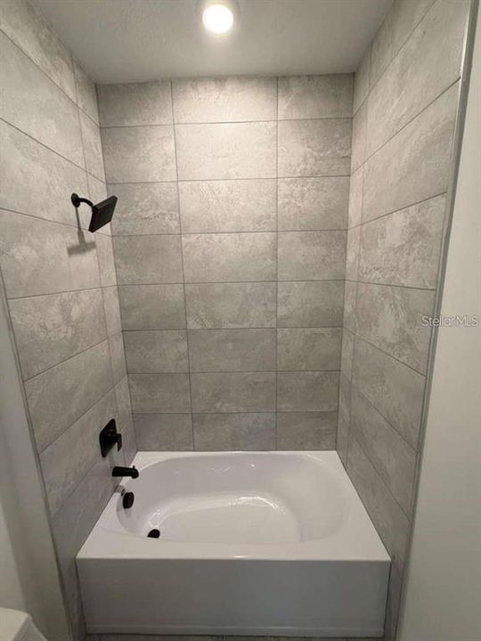 В аренду: $1,900 (3 спален, 2 ванн, 1500 Квадратных фут)