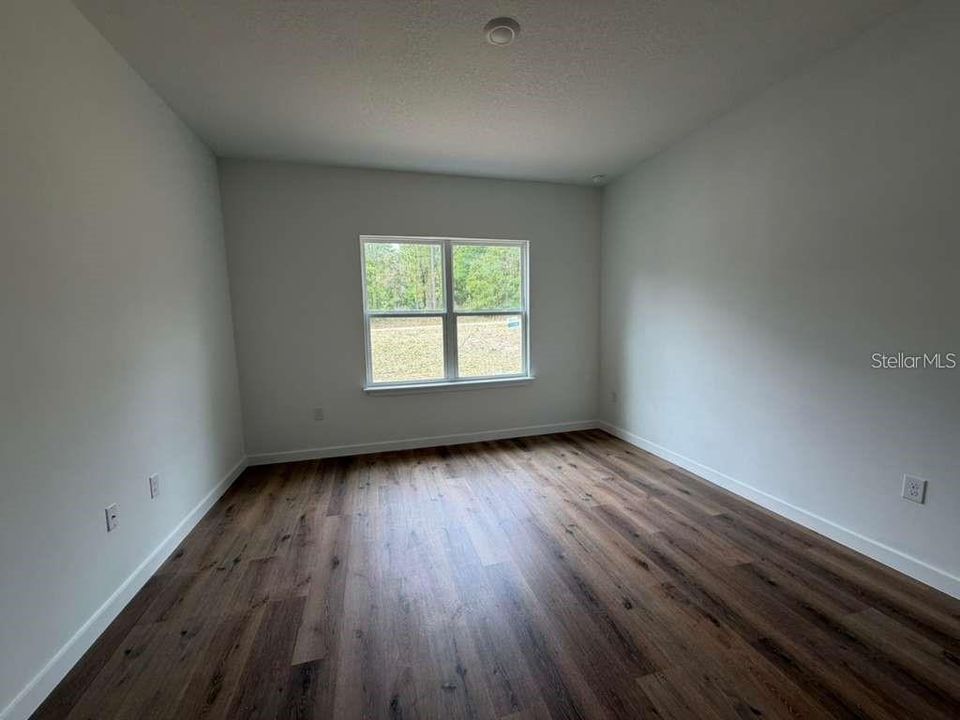 В аренду: $1,900 (3 спален, 2 ванн, 1500 Квадратных фут)