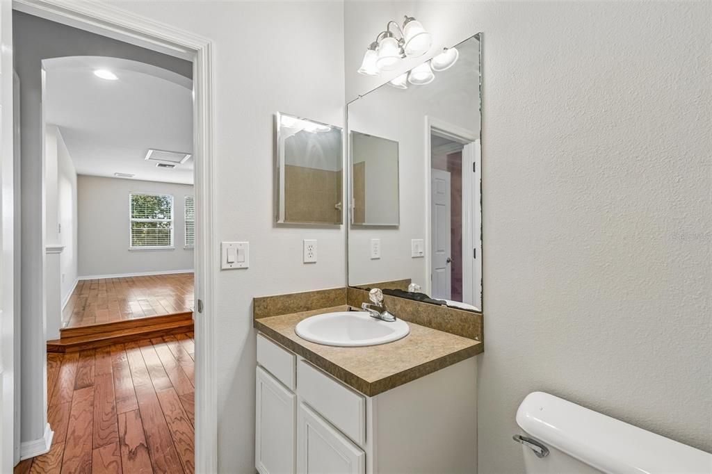 En Venta: $749,900 (4 camas, 3 baños, 3098 Pies cuadrados)