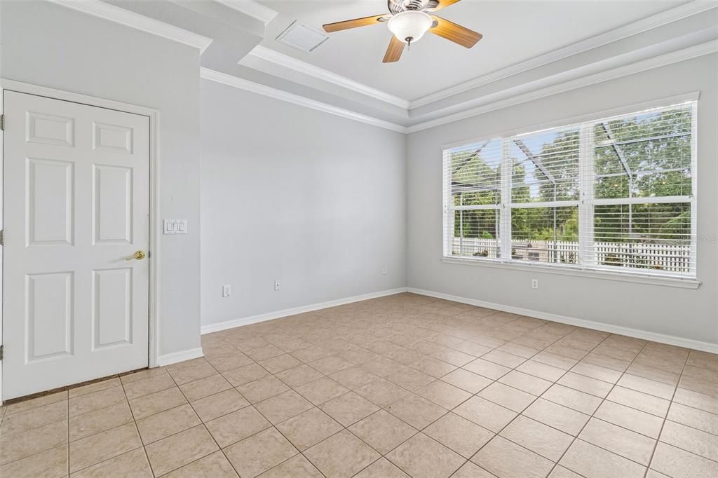 En Venta: $749,900 (4 camas, 3 baños, 3098 Pies cuadrados)