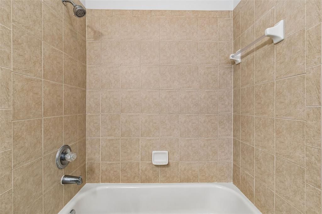 En Venta: $749,900 (4 camas, 3 baños, 3098 Pies cuadrados)