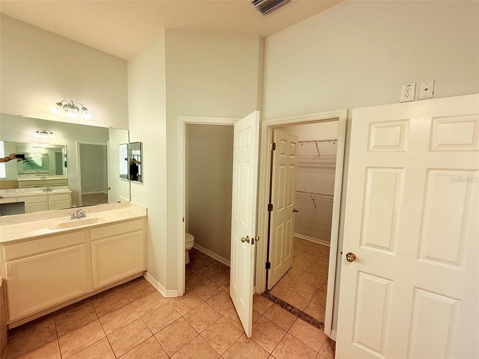 For Sale: $749,900 (4 beds, 3 baths, 3098 Square Feet)