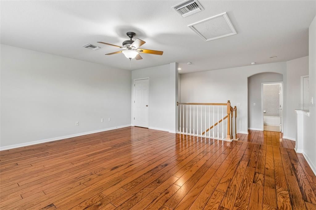 En Venta: $749,900 (4 camas, 3 baños, 3098 Pies cuadrados)