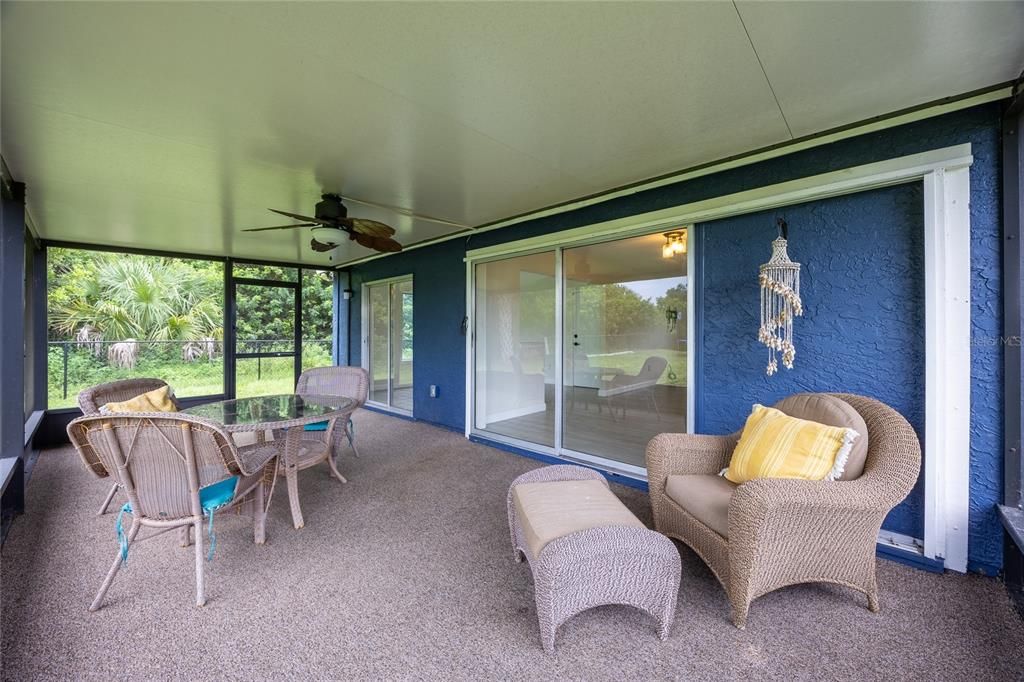 For Sale: $289,314 (2 beds, 2 baths, 1330 Square Feet)