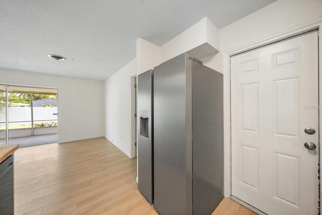 For Sale: $399,000 (3 beds, 2 baths, 1584 Square Feet)