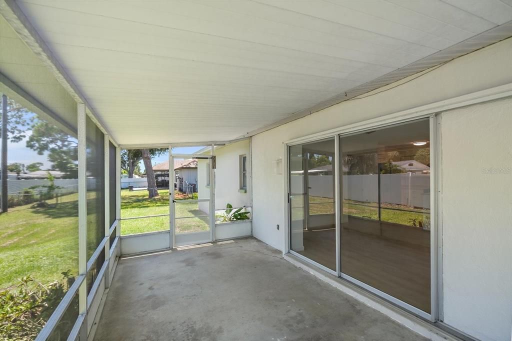 For Sale: $399,000 (3 beds, 2 baths, 1584 Square Feet)