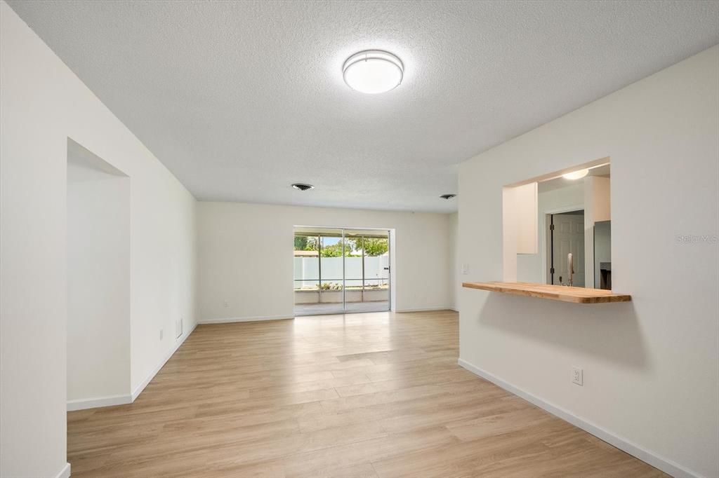 For Sale: $399,000 (3 beds, 2 baths, 1584 Square Feet)