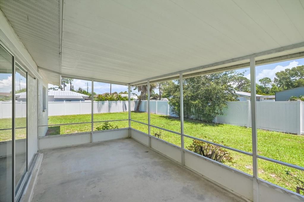 For Sale: $399,000 (3 beds, 2 baths, 1584 Square Feet)